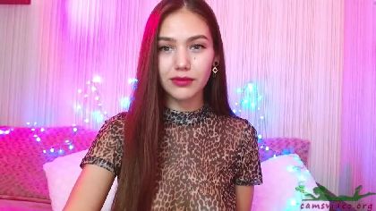 Smilingalis In Chat Grasp Bonny Magnificent Clit